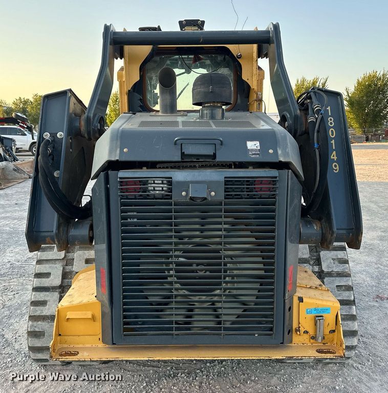 image for item EJ4902 2019 John Deere 333G  tracked skid steer loader