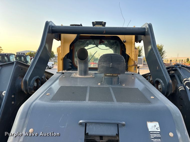 image for item EJ4902 2019 John Deere 333G  tracked skid steer loader