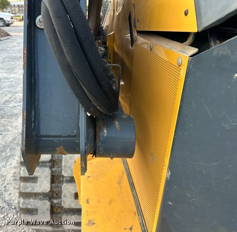 image for item EJ4902 2019 John Deere 333G  tracked skid steer loader