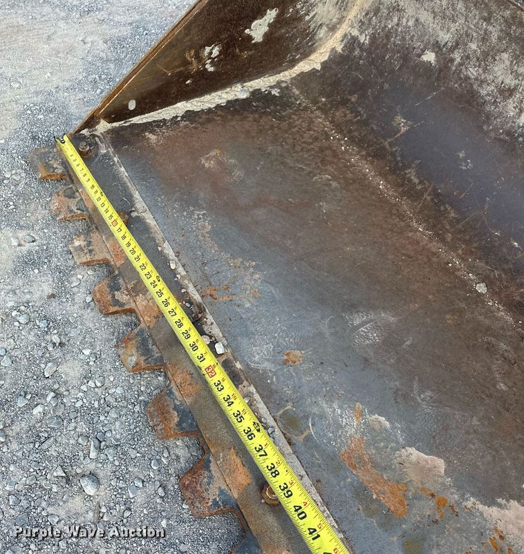 image for item EJ4902 2019 John Deere 333G  tracked skid steer loader