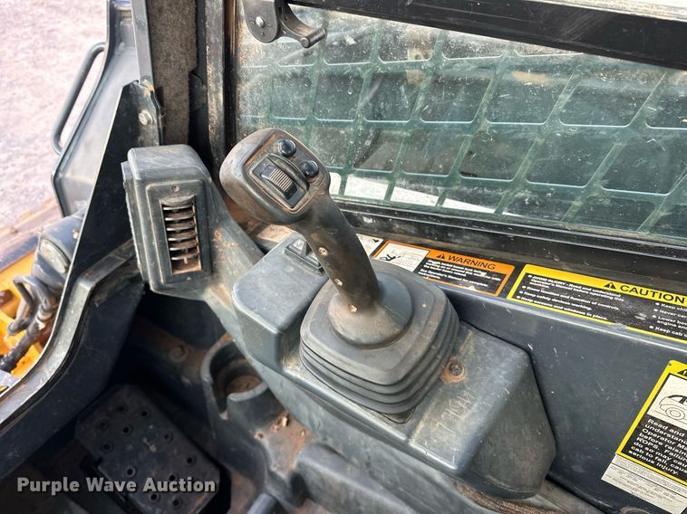 image for item EJ4902 2019 John Deere 333G  tracked skid steer loader