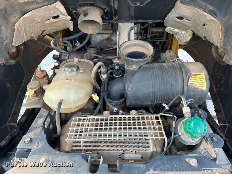 image for item EJ4902 2019 John Deere 333G  tracked skid steer loader