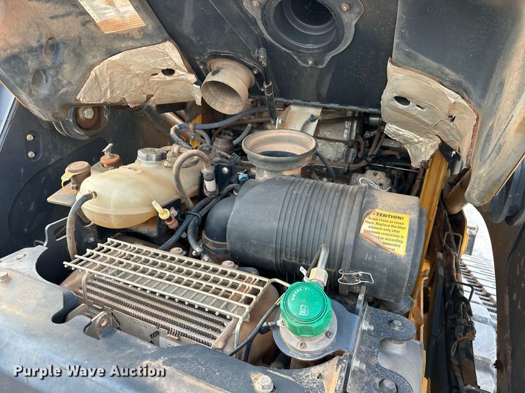 image for item EJ4902 2019 John Deere 333G  tracked skid steer loader