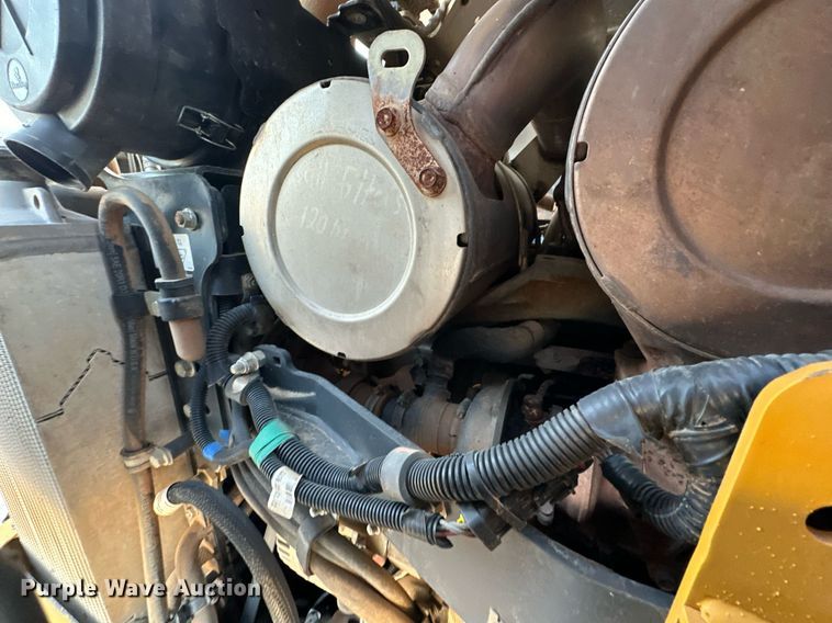 image for item EJ4902 2019 John Deere 333G  tracked skid steer loader