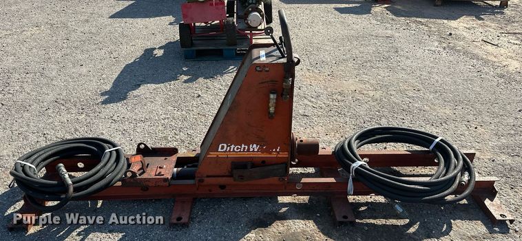 image for item EJ4906 Ditch Witch  140LA earth auger