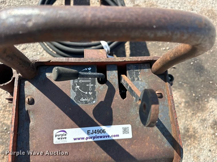 image for item EJ4906 Ditch Witch  140LA earth auger