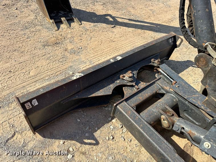 image for item EJ4908 2015 Kubota U35-4 mini excavator