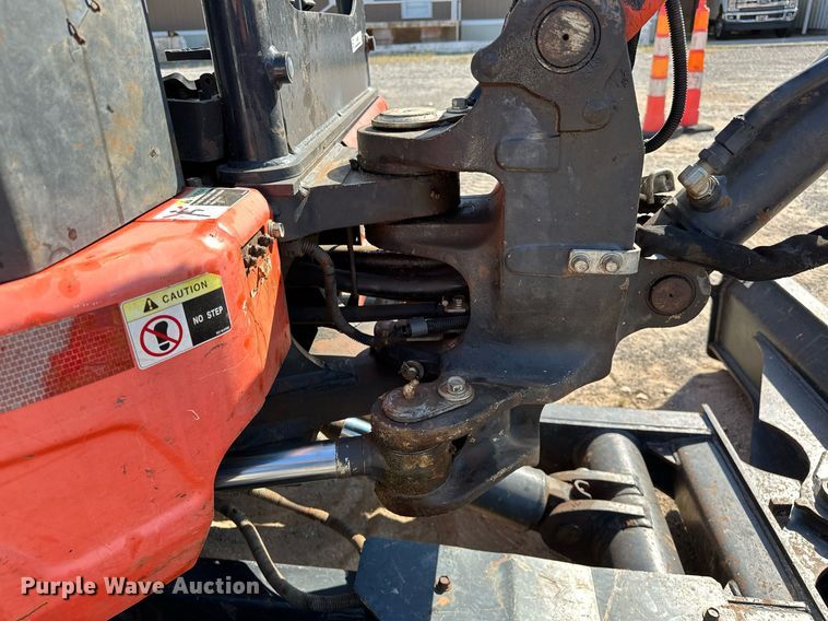 image for item EJ4908 2015 Kubota U35-4 mini excavator