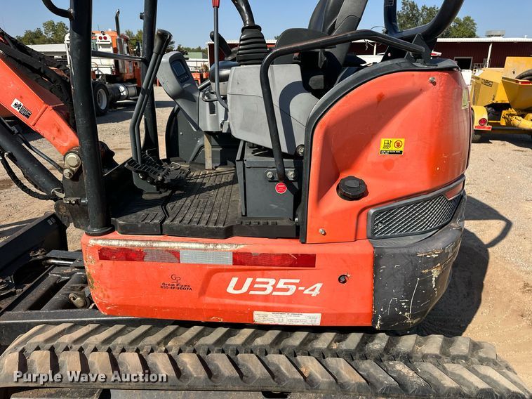 image for item EJ4908 2015 Kubota U35-4 mini excavator
