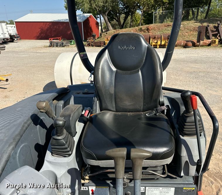 image for item EJ4908 2015 Kubota U35-4 mini excavator