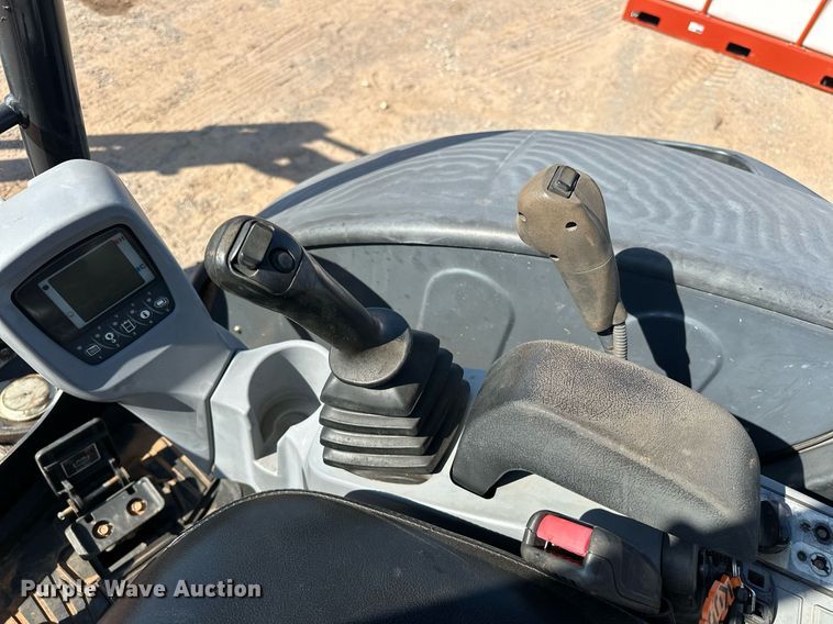 image for item EJ4908 2015 Kubota U35-4 mini excavator