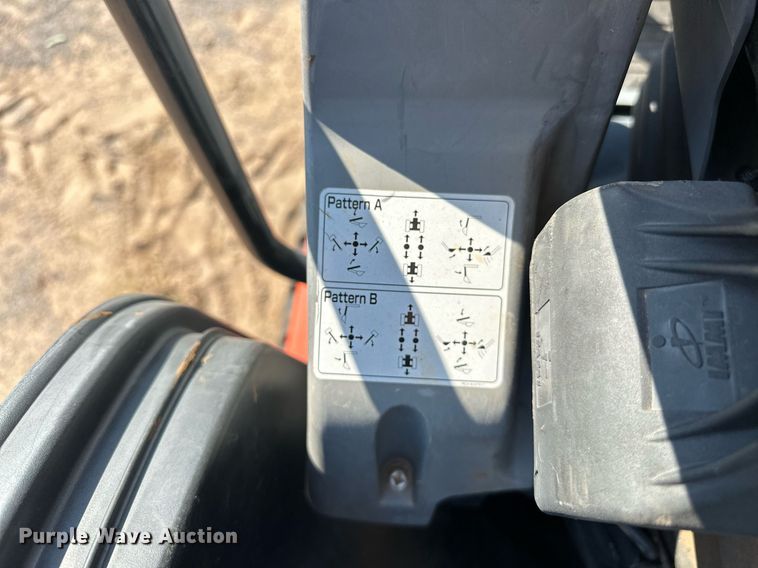 image for item EJ4908 2015 Kubota U35-4 mini excavator