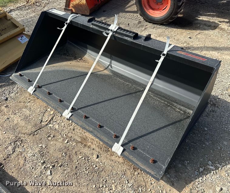 image for item EJ4979 2021 Arrow 2306605BUN skid steer bucket