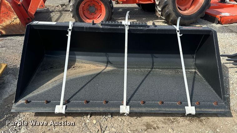 image for item EJ4979 2021 Arrow 2306605BUN skid steer bucket