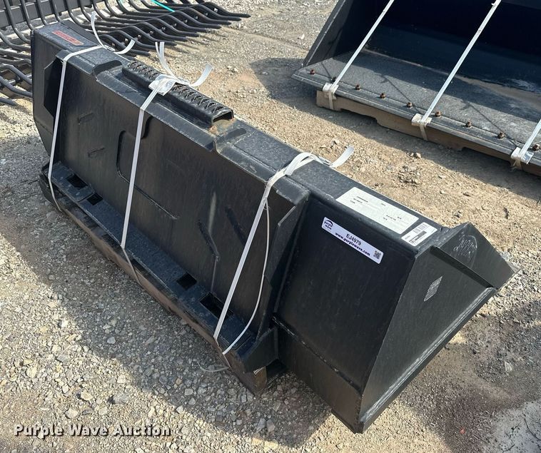 image for item EJ4979 2021 Arrow 2306605BUN skid steer bucket