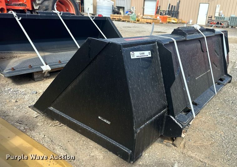 image for item EJ4980 2021 Arrow 2306605BUN skid steer bucket