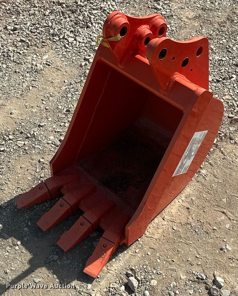 image for item EJ4983 Kubota K7789 excavator bucket