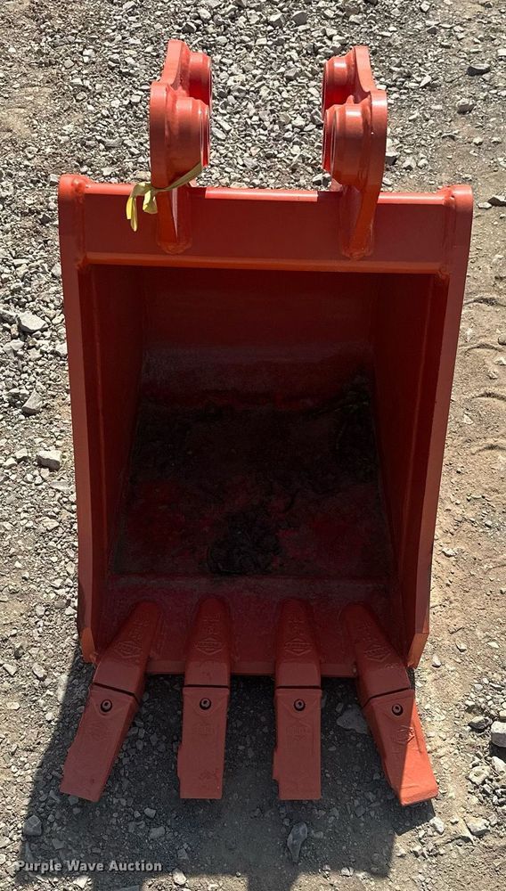image for item EJ4983 Kubota K7789 excavator bucket