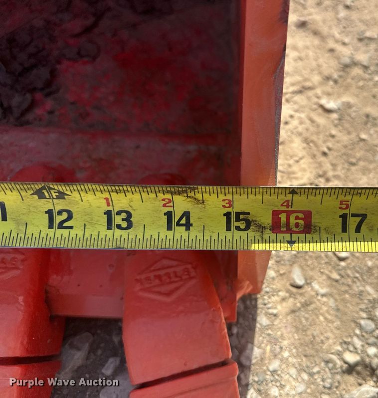 image for item EJ4983 Kubota K7789 excavator bucket