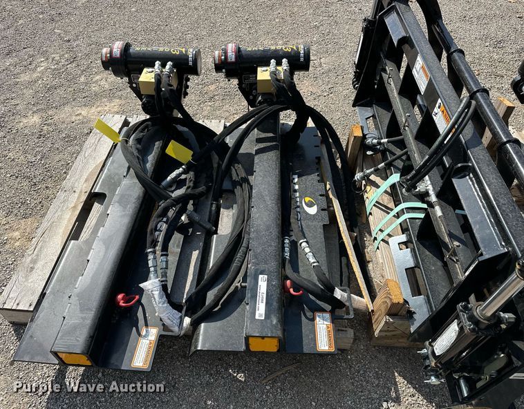 image for item EJ4988 Danuser  T3  skid steer post driver 