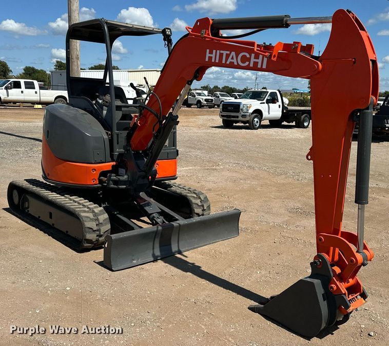 image for item EJ8992 2011 Hitachi ZX35U-3 mini excavator