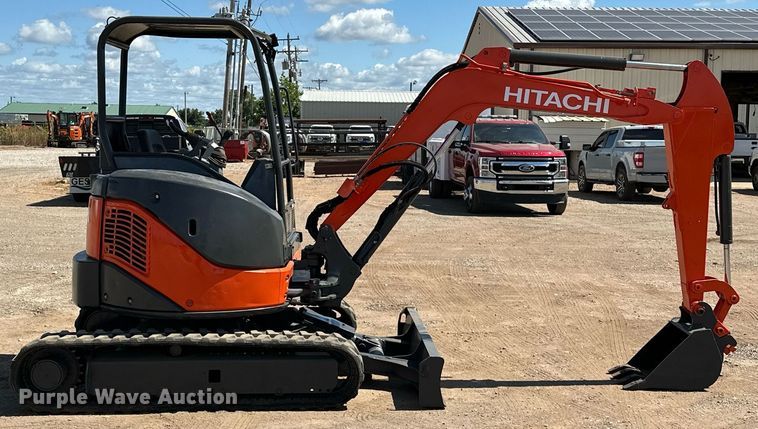 image for item EJ8992 2011 Hitachi ZX35U-3 mini excavator