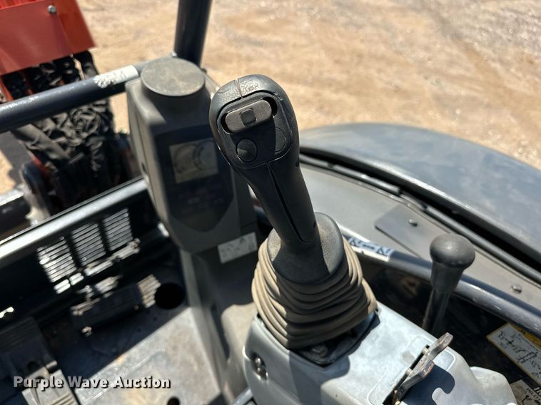 image for item EJ8992 2011 Hitachi ZX35U-3 mini excavator