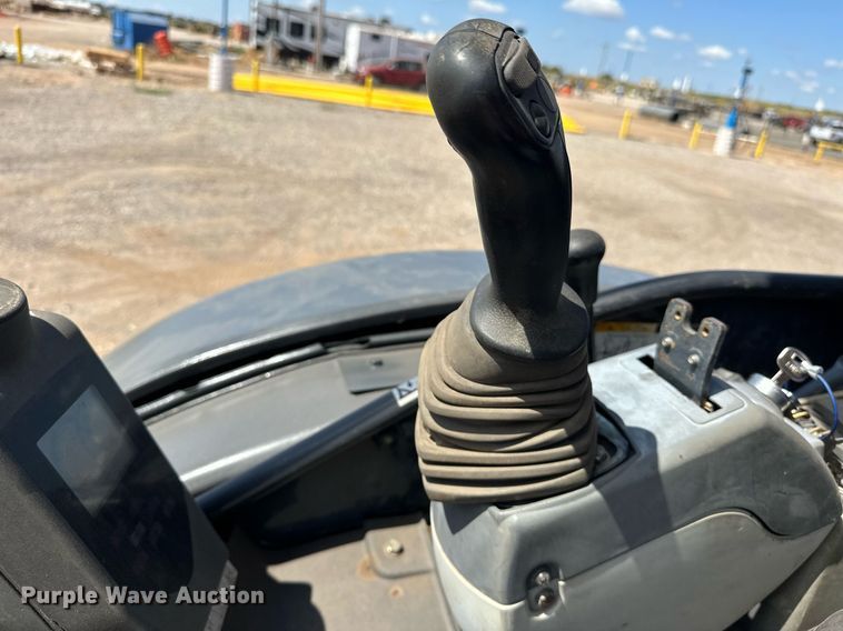 image for item EJ8992 2011 Hitachi ZX35U-3 mini excavator