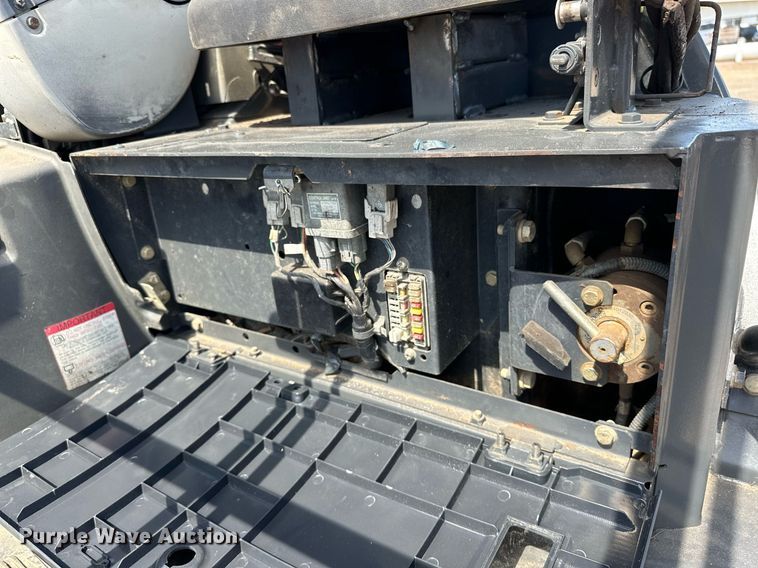 image for item EJ8992 2011 Hitachi ZX35U-3 mini excavator