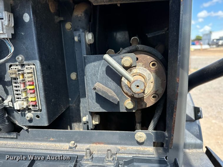 image for item EJ8992 2011 Hitachi ZX35U-3 mini excavator