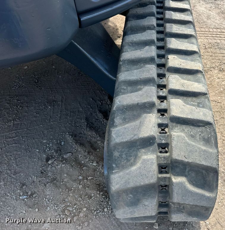 image for item EJ8992 2011 Hitachi ZX35U-3 mini excavator