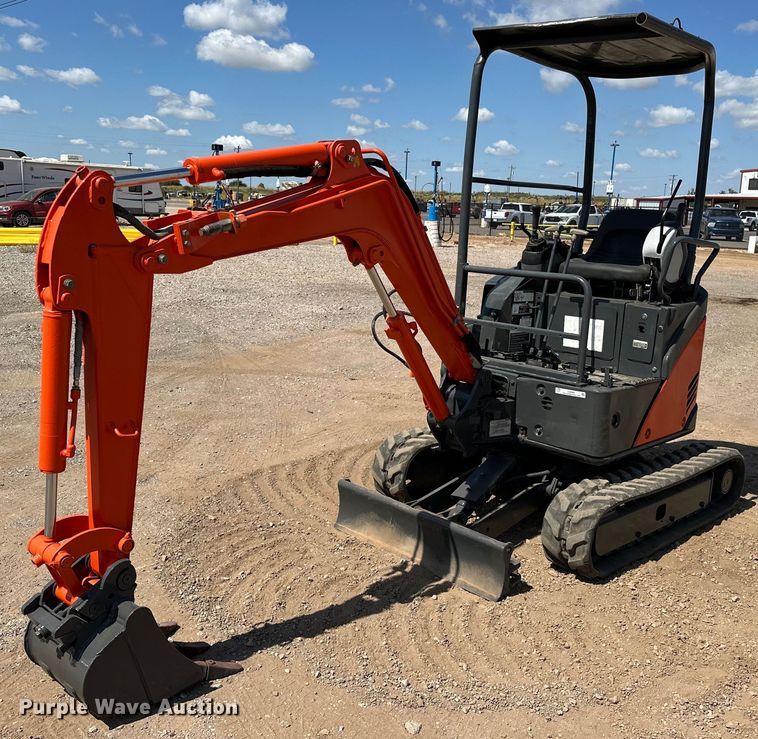 image for item EJ8993 2010 Hitachi  ZX17UNA-2 mini excavator
