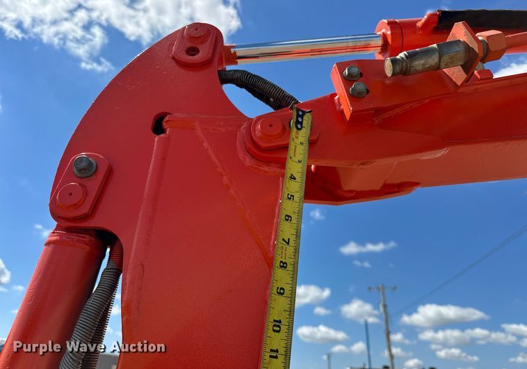 image for item EJ8993 2010 Hitachi  ZX17UNA-2 mini excavator