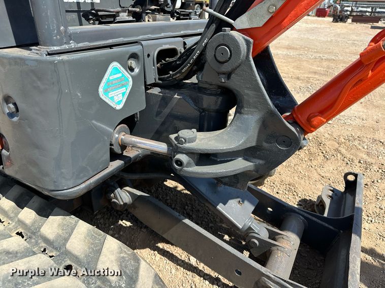 image for item EJ8993 2010 Hitachi  ZX17UNA-2 mini excavator