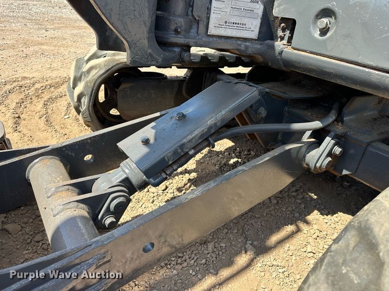 image for item EJ8993 2010 Hitachi  ZX17UNA-2 mini excavator