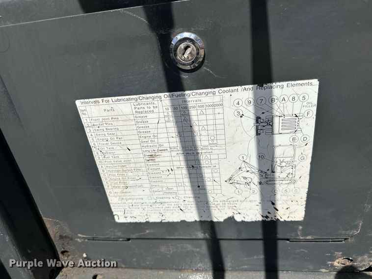 image for item EJ8993 2010 Hitachi  ZX17UNA-2 mini excavator