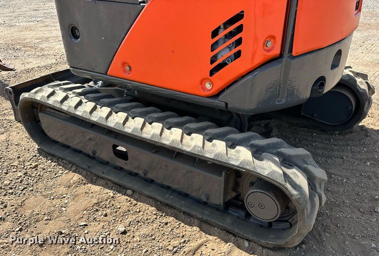 image for item EJ8993 2010 Hitachi  ZX17UNA-2 mini excavator