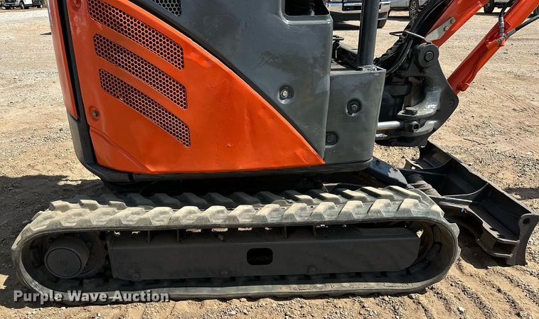 image for item EJ8993 2010 Hitachi  ZX17UNA-2 mini excavator