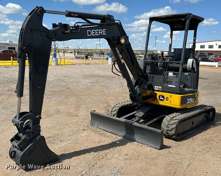 image for item EJ8994 2014 John Deere 35G mini excavator