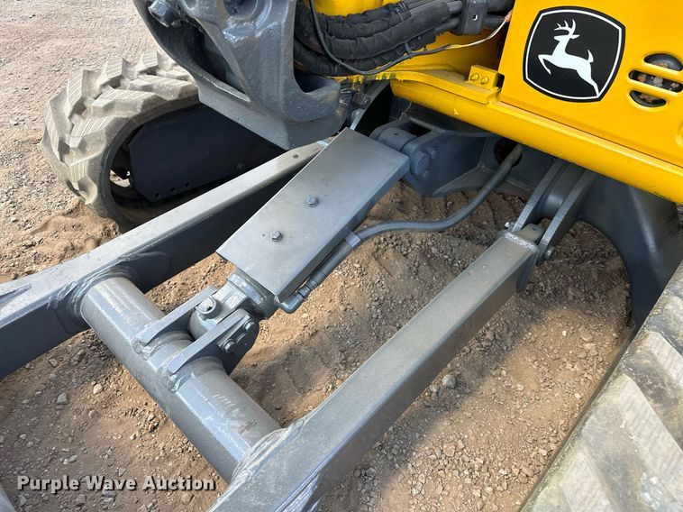 image for item EJ8994 2014 John Deere 35G mini excavator