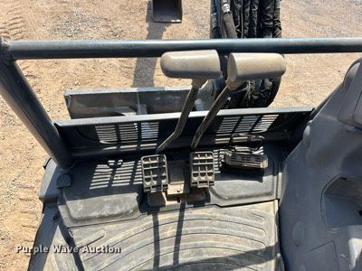 image for item EJ8994 2014 John Deere 35G mini excavator