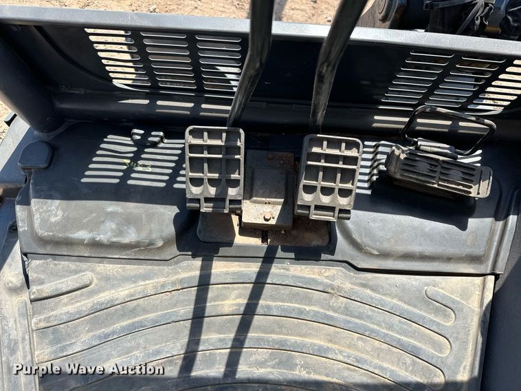 image for item EJ8994 2014 John Deere 35G mini excavator