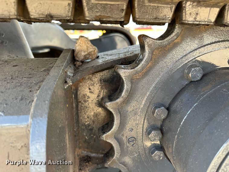 image for item EJ8994 2014 John Deere 35G mini excavator