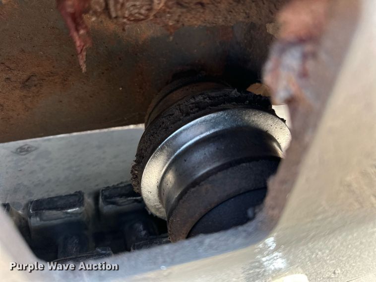 image for item EJ8994 2014 John Deere 35G mini excavator