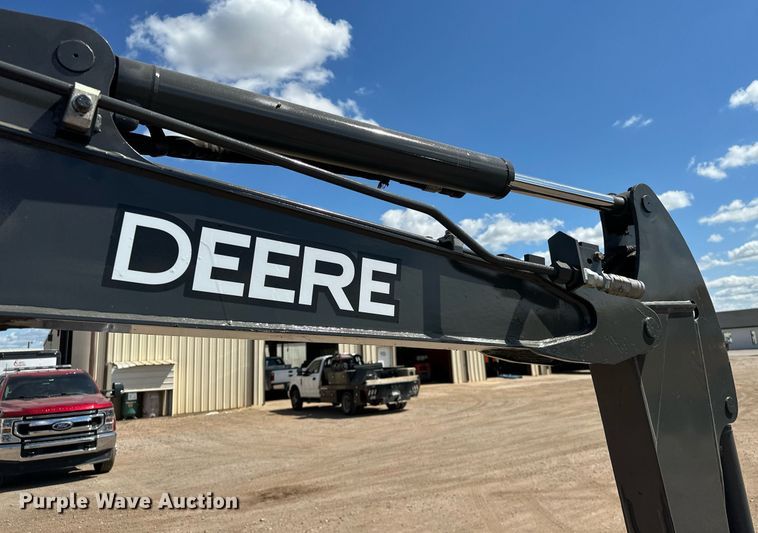 image for item EJ8995 2016 John Deere 35G mini excavator