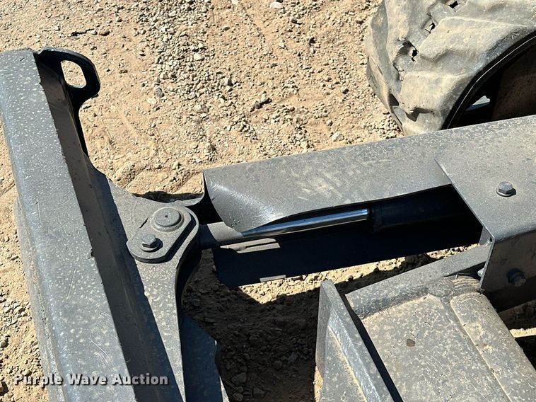 image for item EJ8995 2016 John Deere 35G mini excavator