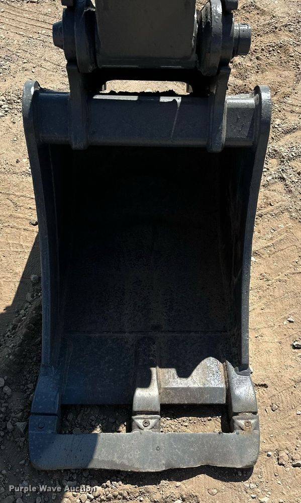 image for item EJ8995 2016 John Deere 35G mini excavator