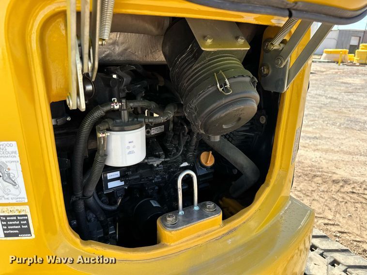 image for item EJ8995 2016 John Deere 35G mini excavator