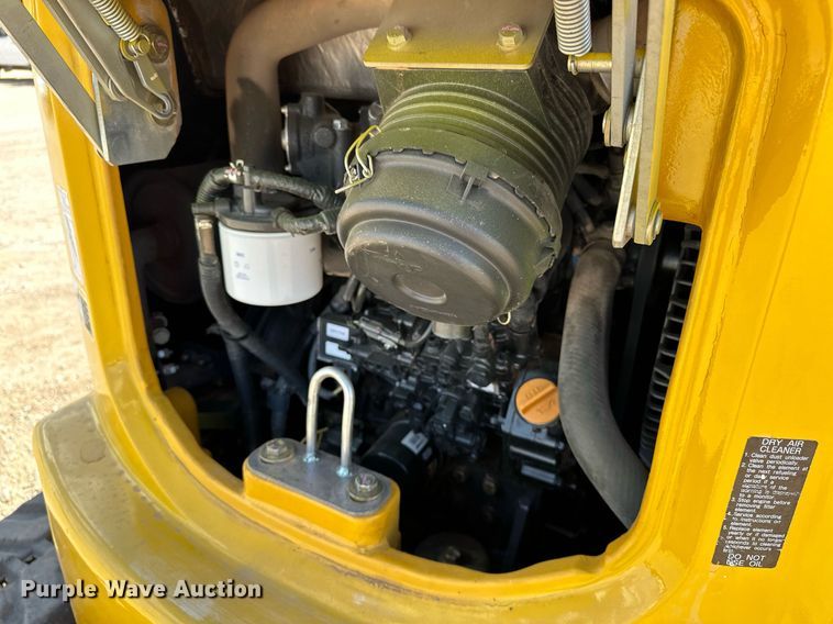 image for item EJ8995 2016 John Deere 35G mini excavator