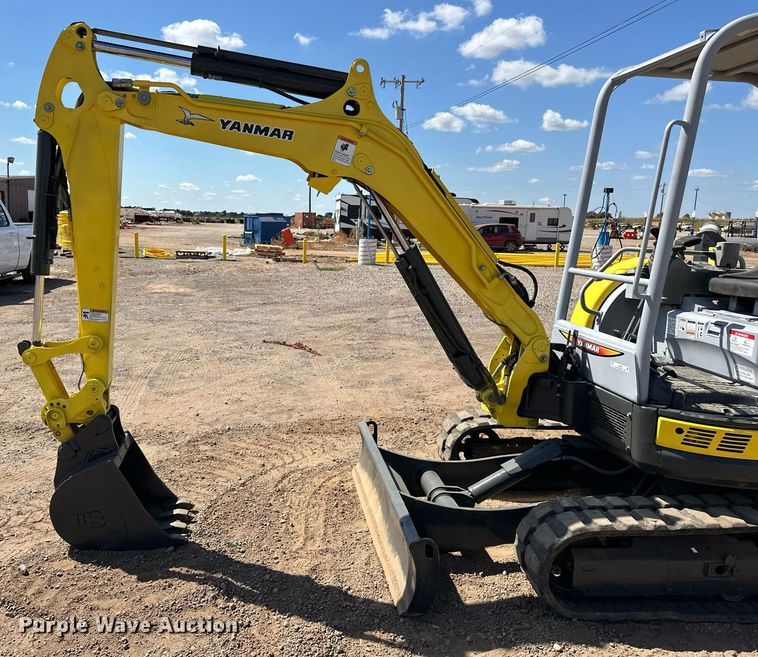 image for item EJ8996 2012 Yanmar ViO35 mini excavator